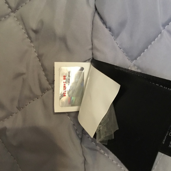 THE NORTH FACE MAUVE&ZIPPERAND SNAP FRONT COAT/QUILTED INSIDE/ATTACHED HOOD/SZ M - Picture 9 of 15